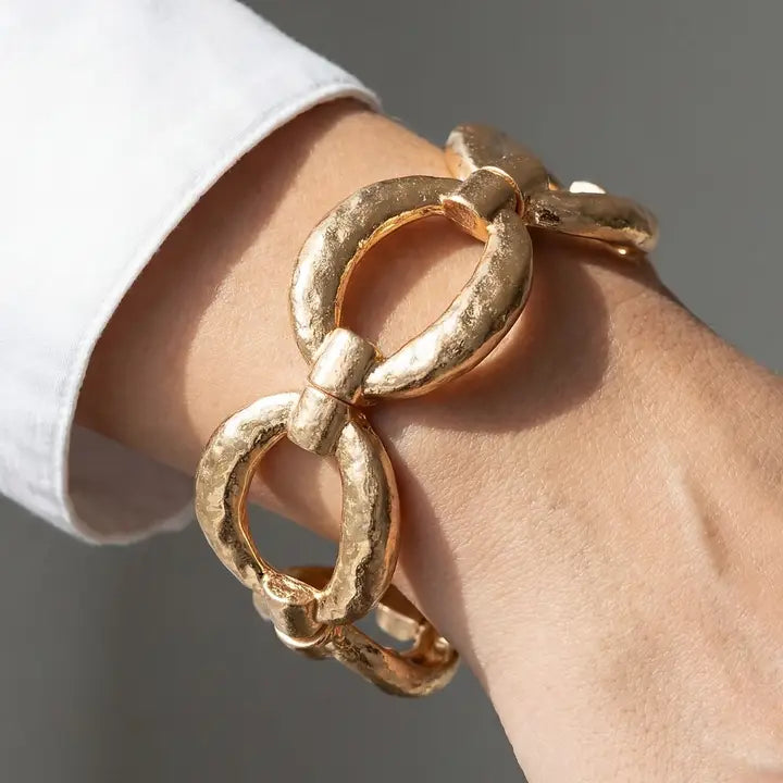 Hammered metallic ovals elastic bracelet